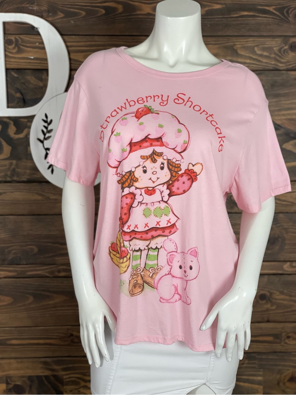 Hybrid Apparel Strawberry Shortcake Graphic Tee Pink Short Sleeve Shirt Large